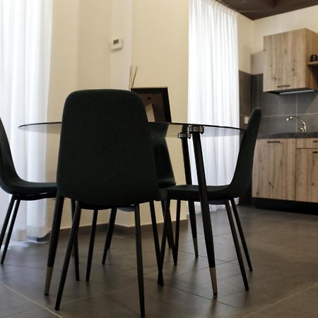 Porta Nuova Luxury Apartments Турин Экстерьер фото