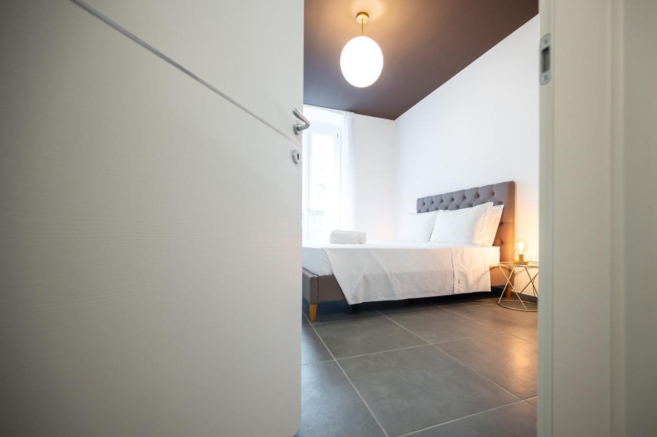 Porta Nuova Luxury Apartments Турин Экстерьер фото