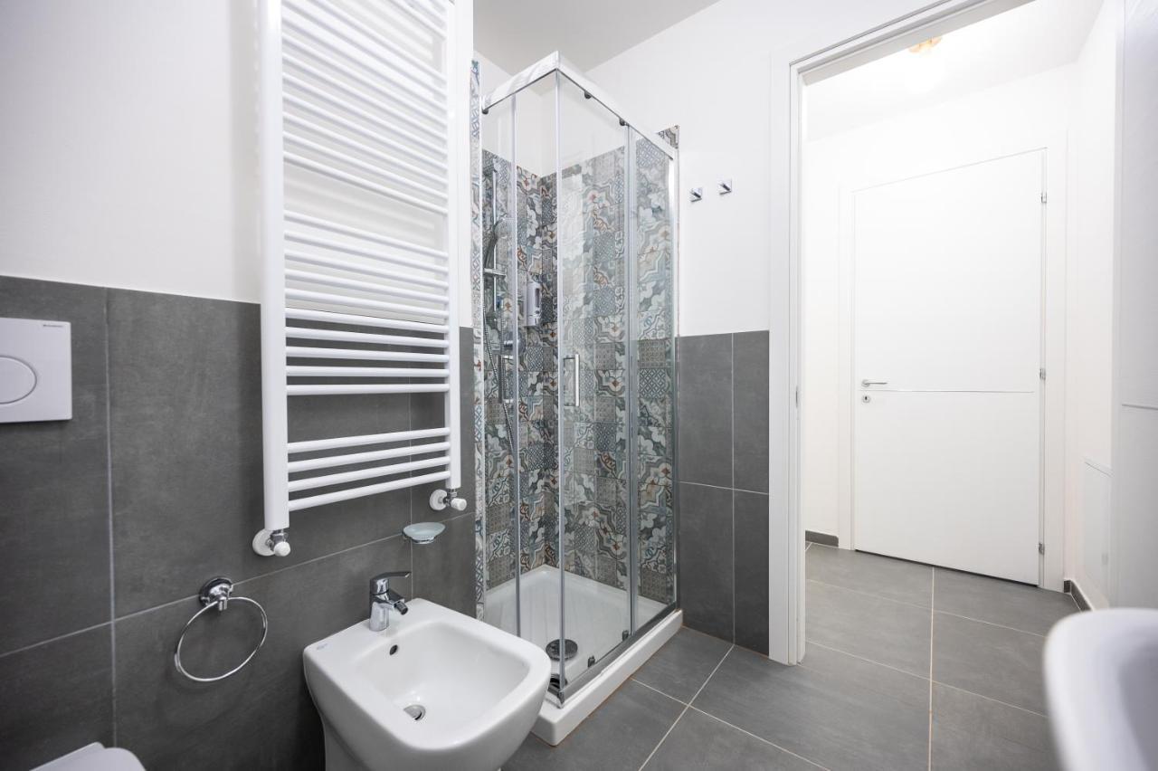 Porta Nuova Luxury Apartments Турин Экстерьер фото