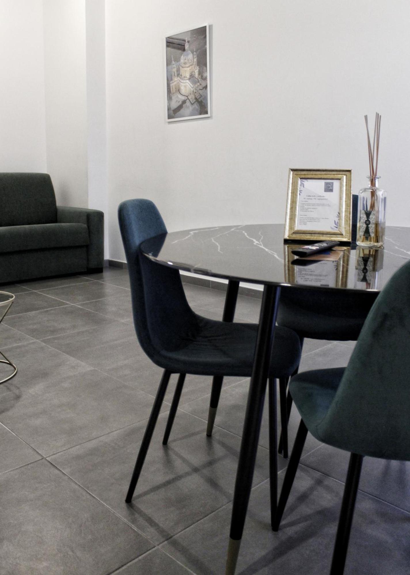 Porta Nuova Luxury Apartments Турин Экстерьер фото